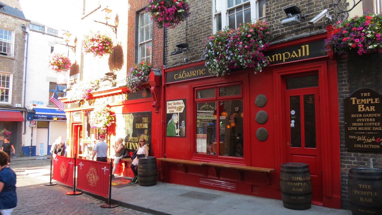 Temple bar