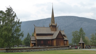 staafkerk lom noorwegen
