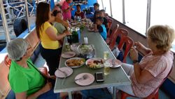 Lunch op de Mekong