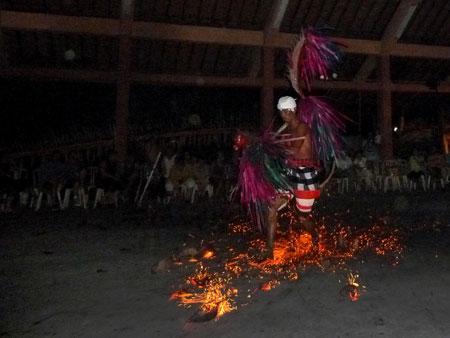 bali ubud pura dalem fire 2